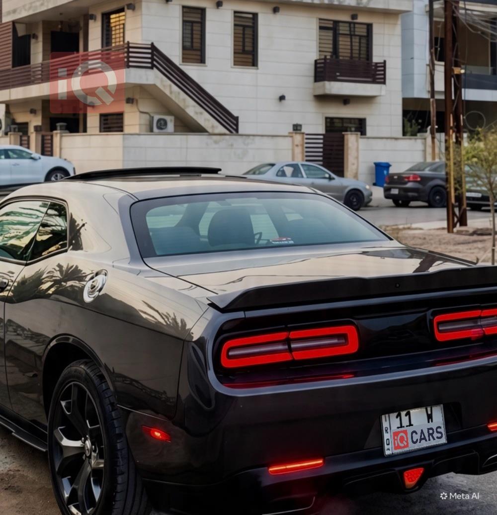 Dodge Challenger